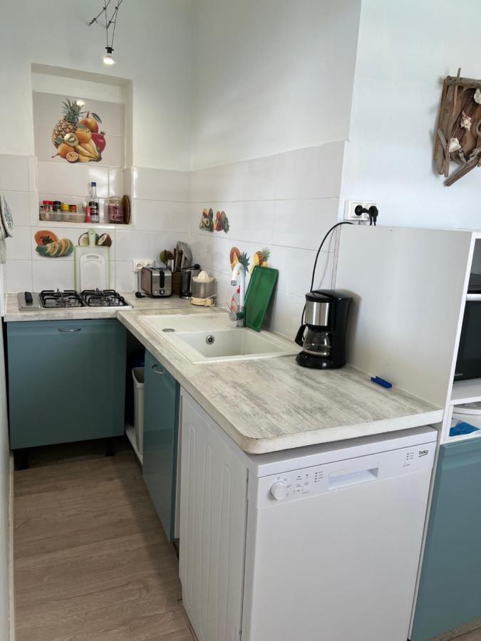 Ti Cabanon. Appartement Vue Mer A Deshaies. Екстер'єр фото